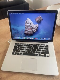 MacBook Pro (Retina, 15”, Mid 2015) 16GB RAM - 2