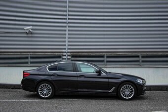 BMW Rad 5 525d A/T - 2