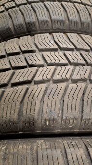 Predám 4ks jazdené zimné 185/60r15-84T Barum - 2