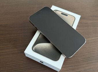 iPhone 15 Pro Natural Titanium 256GB - 2
