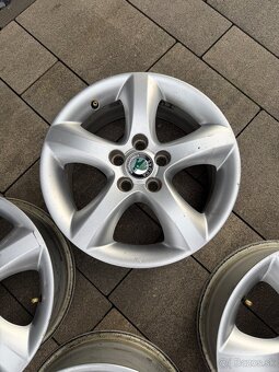 15 palcove hlinikove disky skoda original Fabia 2 - 2