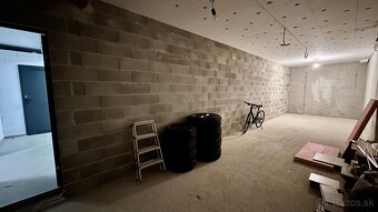 PREDAJ - Nebytový priestor 35 m2 - 2