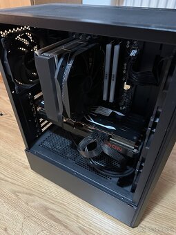 Predám stolný pocitac - 2