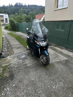 Suzuki Burgman 250 - 2