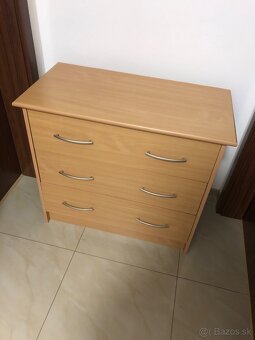 Komoda - 2