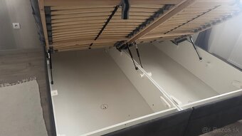 Manželská postel - 2