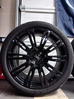 Audi Black S-Line R20 orig. Letne - 2