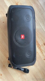 JBL PartyBox on the go - 2
