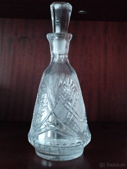 Predám krištáľovú karafu - 2