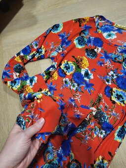 Krásne NOVÉ červené šaty - 2