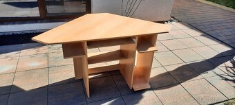 Písací stolík - 2