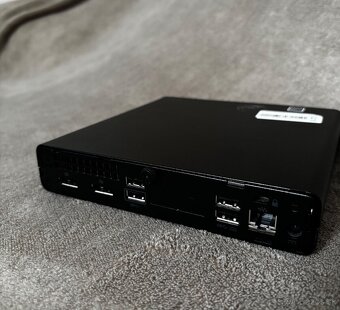 Mini PC HP EliteDesk 705 G4 Desktop Mini - 2