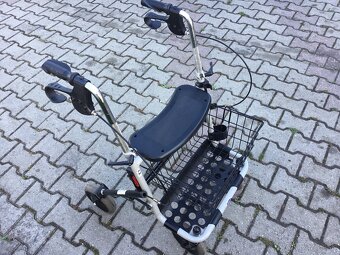 INVACARE - 2
