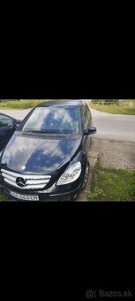 Mercedes  B200 - 2