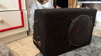 Subwoofer do auta Kenwood HQ 300W - 2