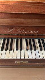 Starožitný klavír - funkčný a zachovalý - 2