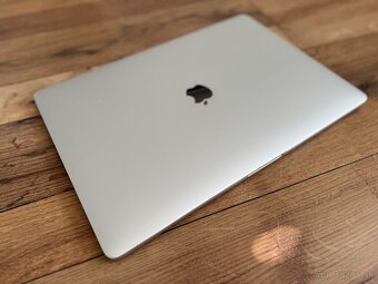 Apple Macbook Pro 15" TB (2016) a1707 - i7, 16gb, 512gb - 2