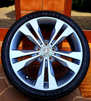 alu R18 5x112, bicolor, orig. Mercedes CLA + B, letné pneu - 2