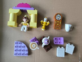 Lego Duplo Bella a dinosaury - 2