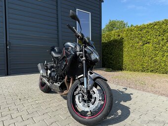 Kawasaki Z900 2023 - 2