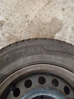 pneu 175/70 R13 - 2