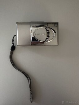 Olympus µ[mju:] V - 2