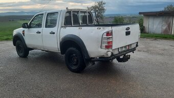 Predám Ford ranger rv2012 - 2