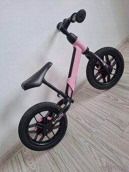 Ružové odrážadlo - 2