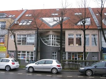 PRIESTOR 35 m2 na obchod, služby, Sereď centrum - 2
