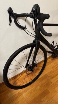 Pánsky cestný bicykel Triban RC500 - 2