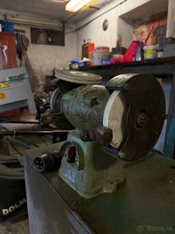 Dvojkotucova brúska 380V - 2