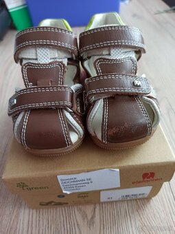 Krásne sandálky 21 - 2