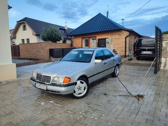 Mercedes W202 c 180 - 2