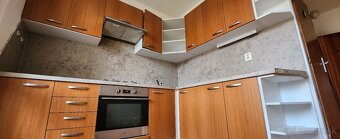 Ponúkame na predaj 2 izb.byt na Sibírskej ulici. - 2