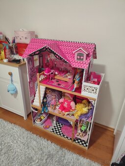 Domcek pre Barbie - 2