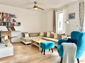 NA PREDAJ 5-izbový rodinný dom na 2 podlažiach v Bernolákove - 2