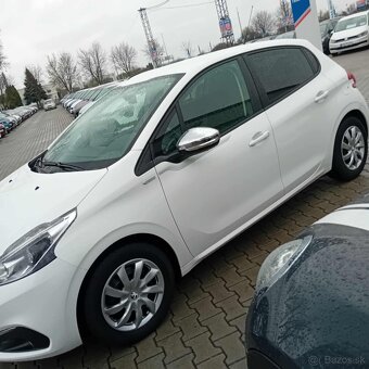 Peugeot 208 - 2