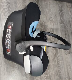 Cybex base M - 2