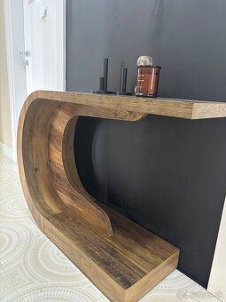 Konzolový stolík - 2