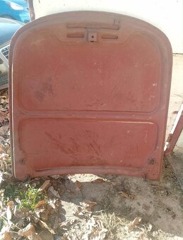 Tatra 603 kapota - 2