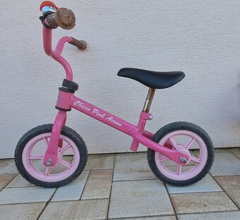 Odrážadlo a sedačka - 2