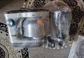 Predam kuchynsky robot - 2