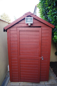 Drevený záhradný domček - 2