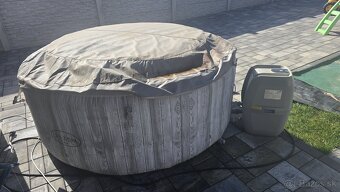 Nafukovacia vírivka - 2