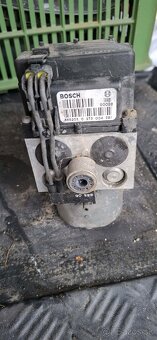 ABS pumpa Audi , Volkswagen Passat B5 - 2