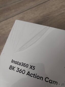 Insta 360 x5 - 2