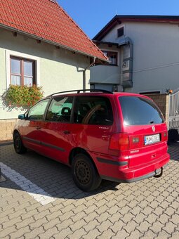 Volkswagen Sharan 1.9 TDI 85 kW - 2