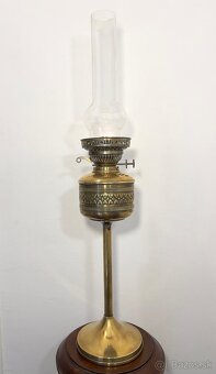 Mosadzna petrolejka - 2