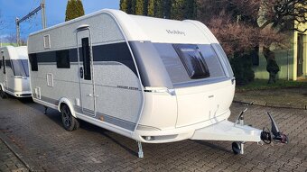 Nový obytný přívěs Hobby Excellent Edition 545 KMF - 2