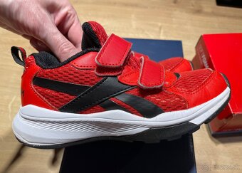 Červené športové tenisky Reebok 29 - 2